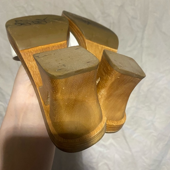 Two lips: vintage 80s leather heels - Picture 7 of 8